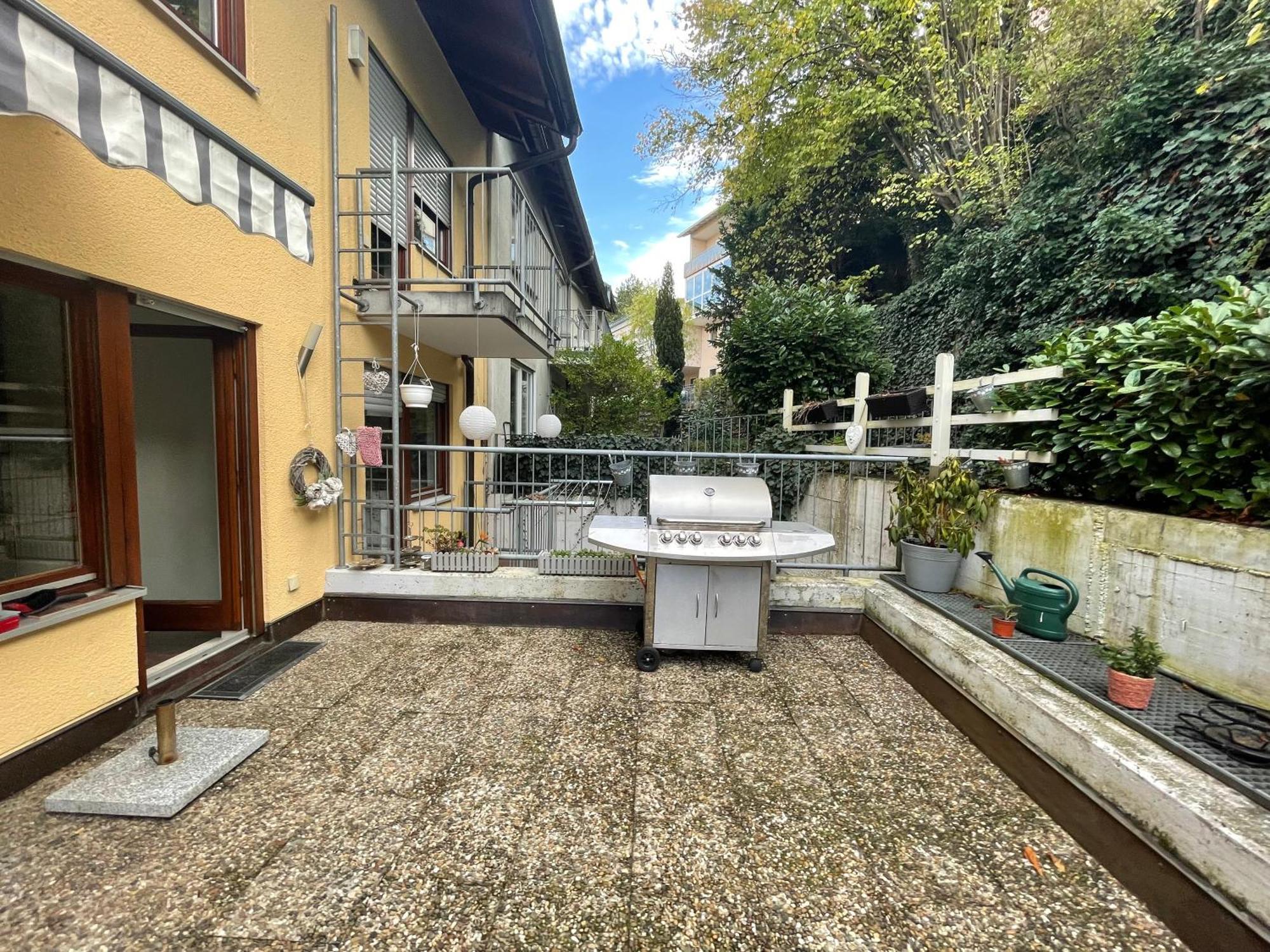 Wunderschoenes 2 Zimmer Apartment Zentrum Goldstadt Pforzheim Kültér fotó
